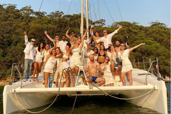 Alila Boat Hire - White Party