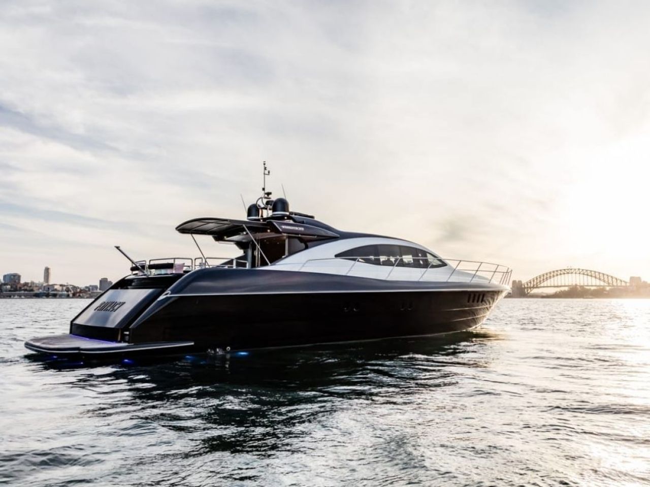 luxury yacht hire sydney