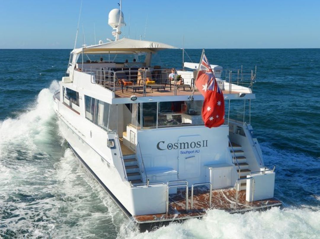 Cosmos 2 Yacht Hire Sydney NYE 24/25