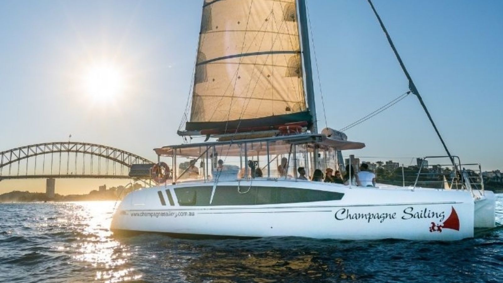 Champagne Sailing - Sydney Harbour Boat Charter