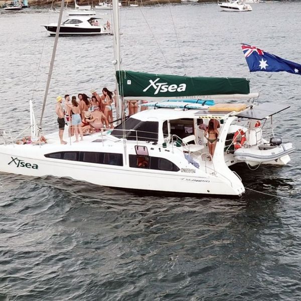 XTsea Boat Hire - Group on Deck