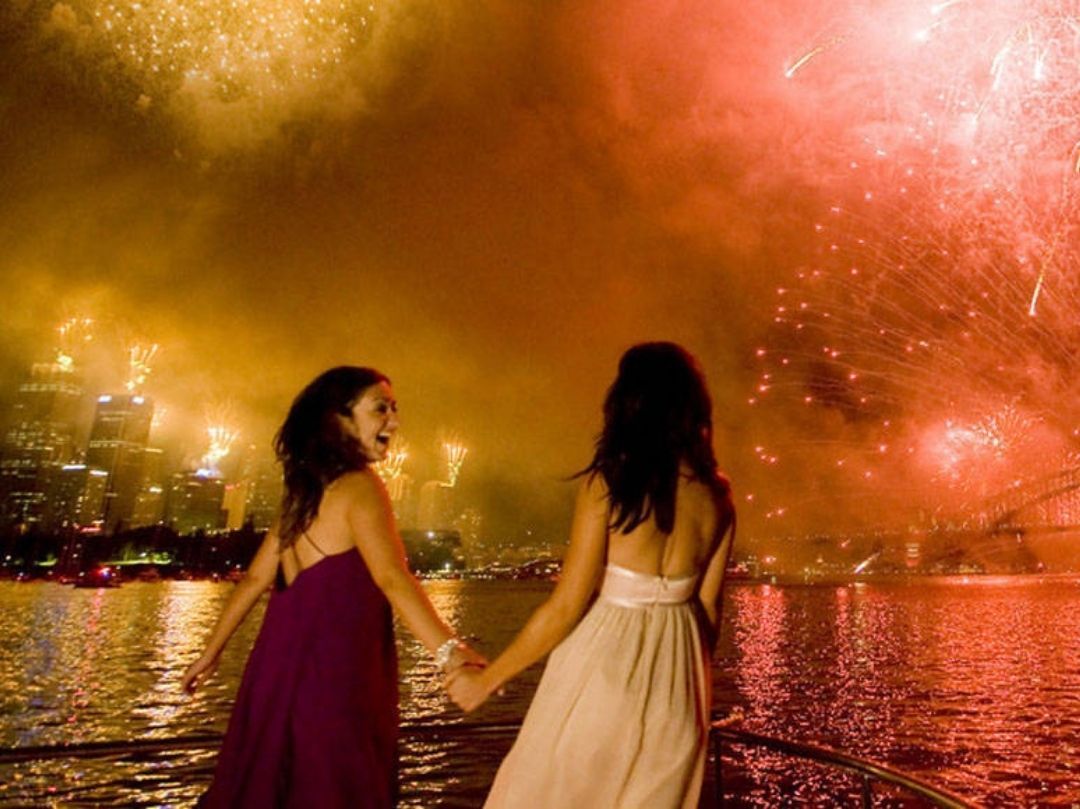 New Years Eve Sydney - Private Boat Hire - Girls Fireworks
