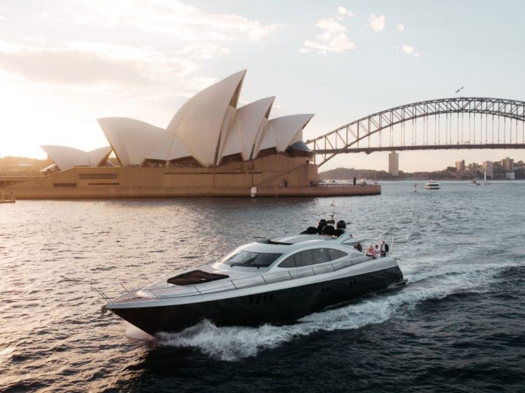 Luxury Yacht Hire Sydney Harbour
