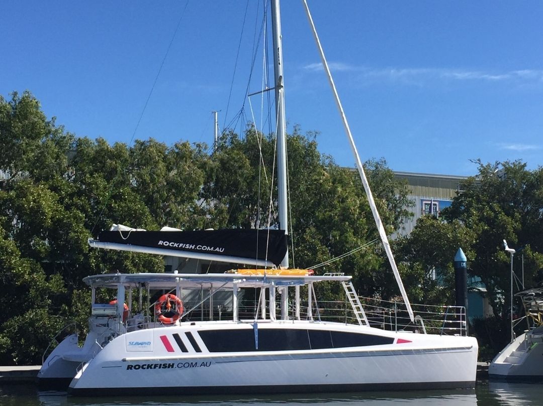 Rockfish 3 Boat Hire - Private boat hire nye sydney