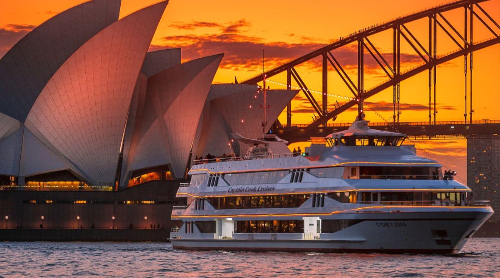 Sydney 2000 - NYE Sydney Harbour cruise