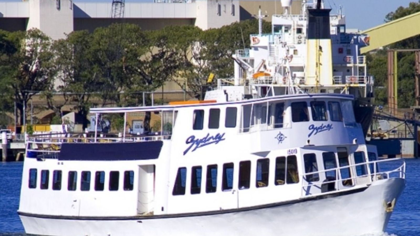 MV Sydney Boat Hire - Side view