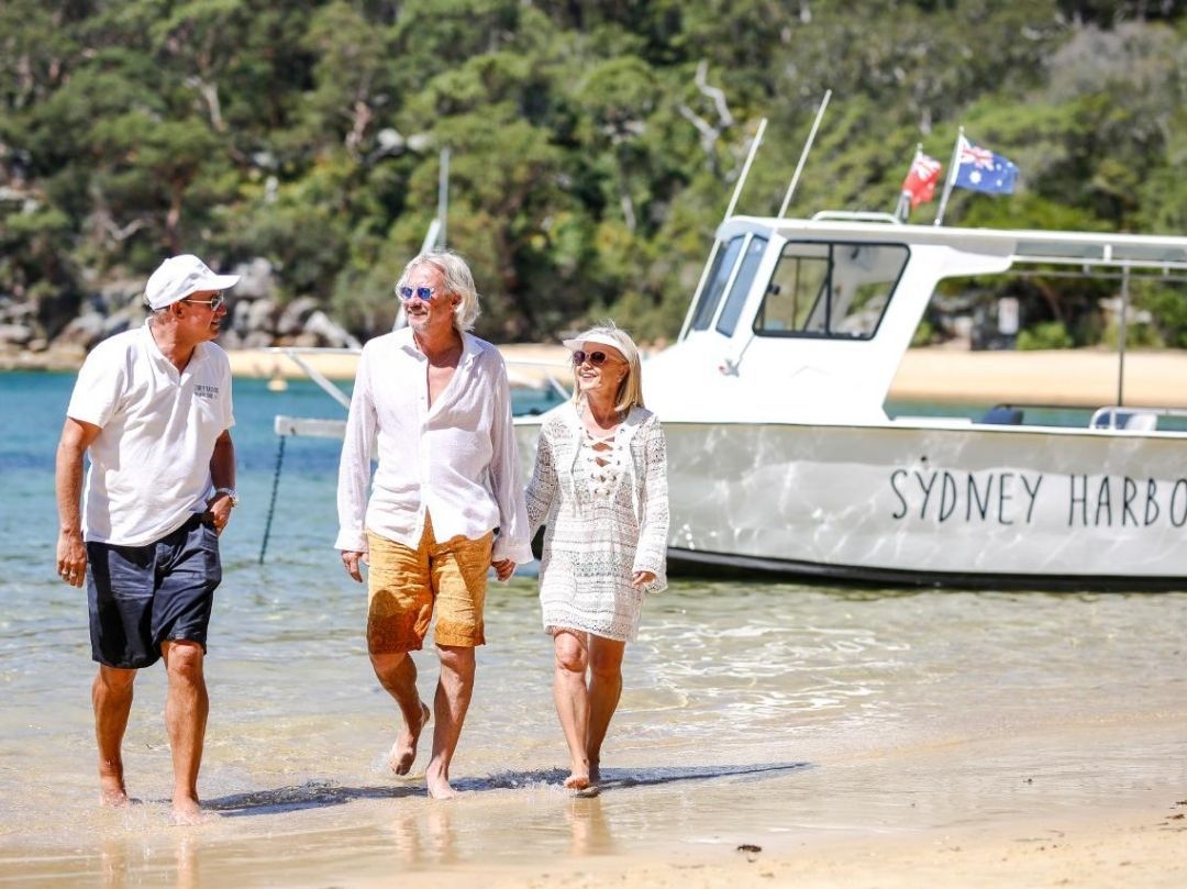 Sydney Harbour Boat Tours - Explore Iconic bays and beaches