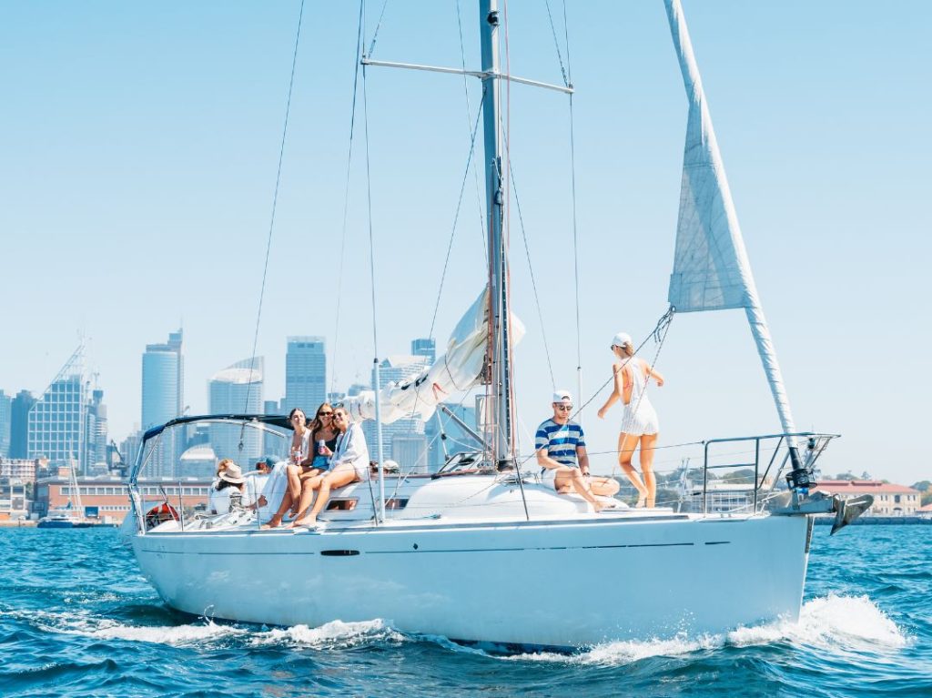 Blue Moon - sailboat hire Sydney Harbour